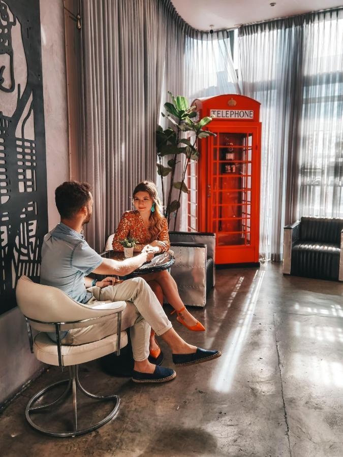 Audemar Boutique Hotel And Apartment Homes Los Angeles Bagian luar foto